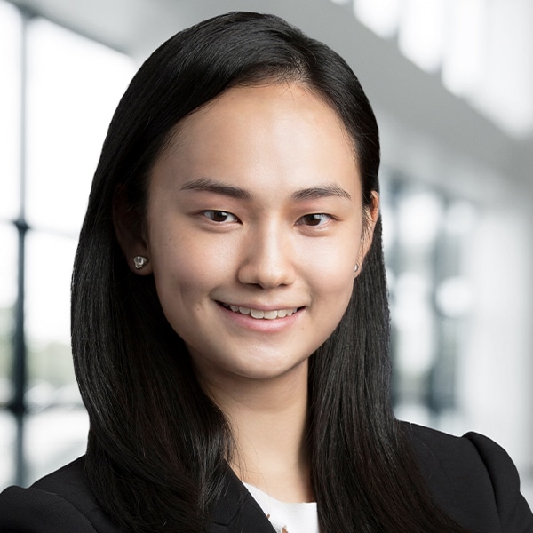 Louise Woo